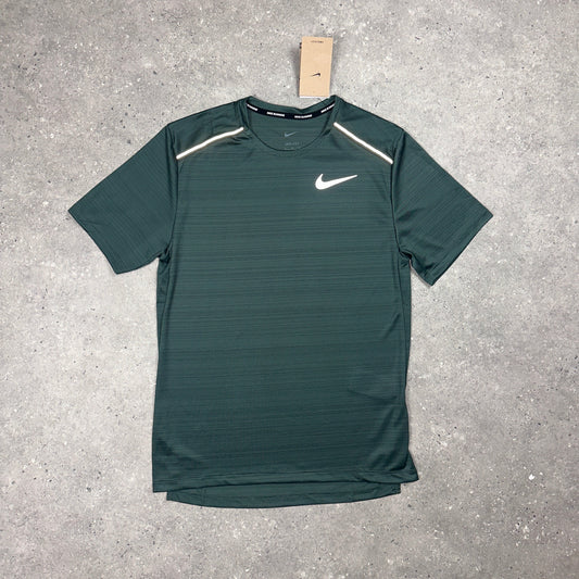 NIKE MILER T-SHIRT -  VINTAGE GREEN