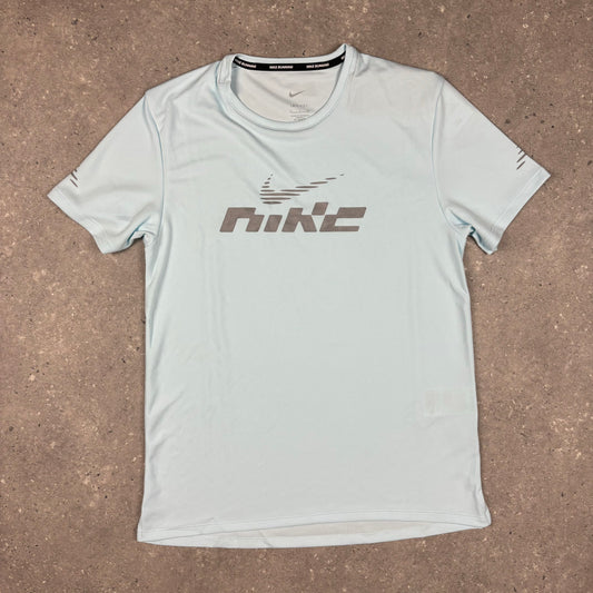 NIKE FLASH T-SHIRT -  BABY BLUE
