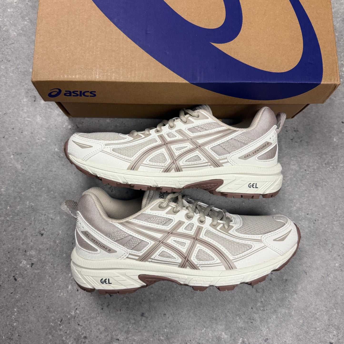 ASICS GEL VENTURE 6 - OATMEAL CREAM