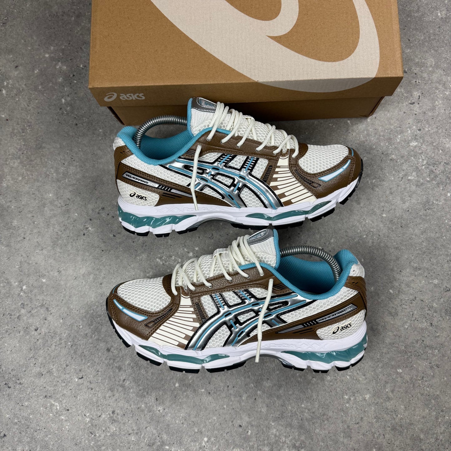 ASICS GEL KAYANO 12.1 - CREAM/STILL WATER
