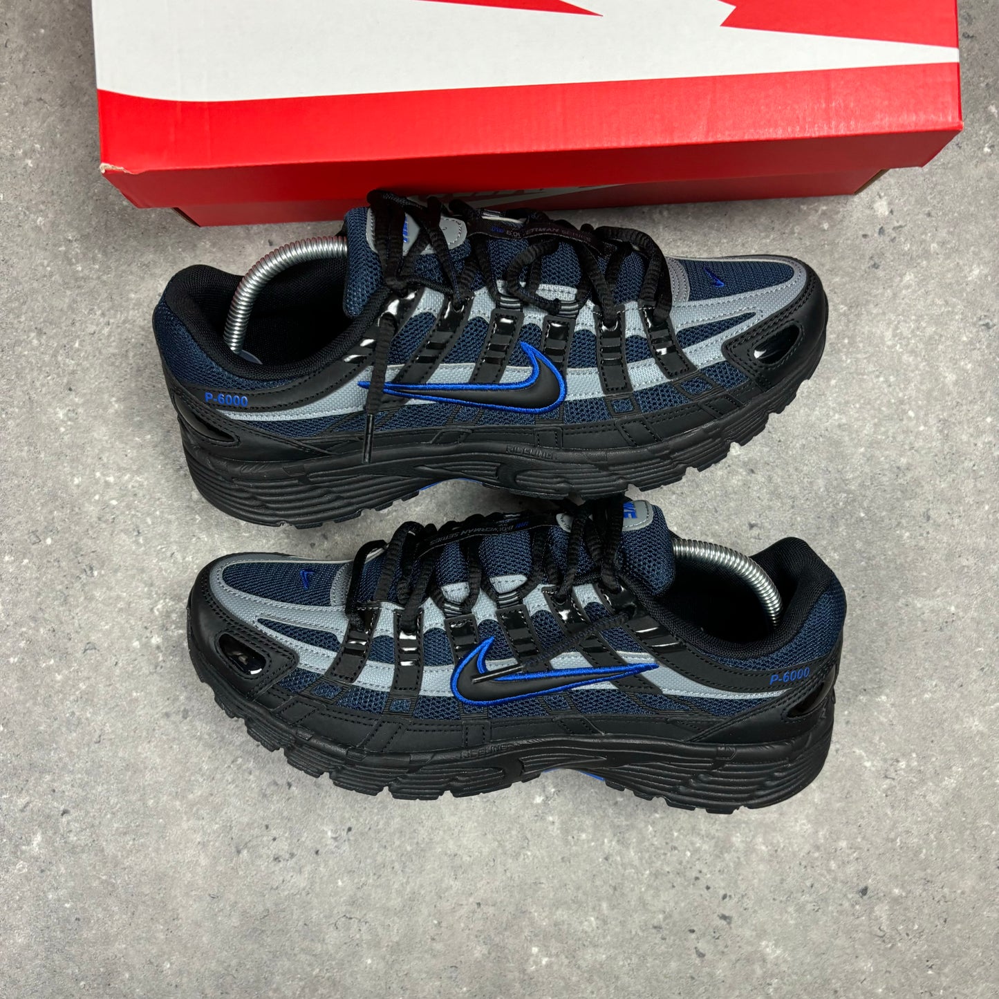 NIKE P-6000 -  BLACK / ROYAL BLUE