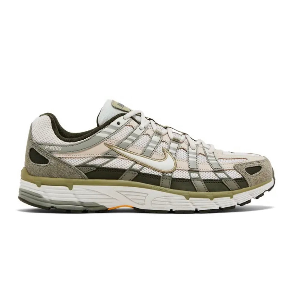 NIKE P-6000 -  CARGO KHAKI