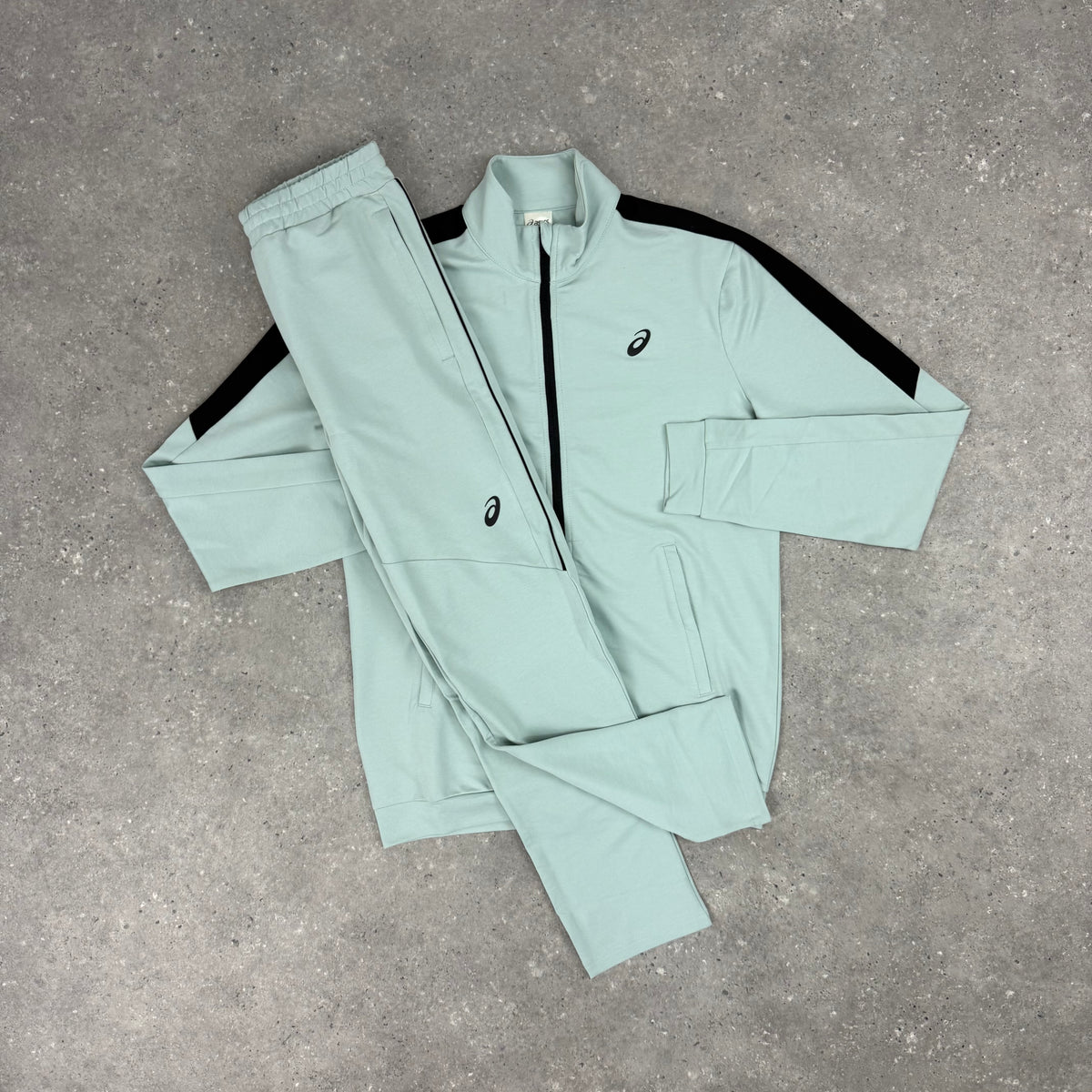 ASICS CLASSIC TRACKSUIT - COLD MOSS / BLACK