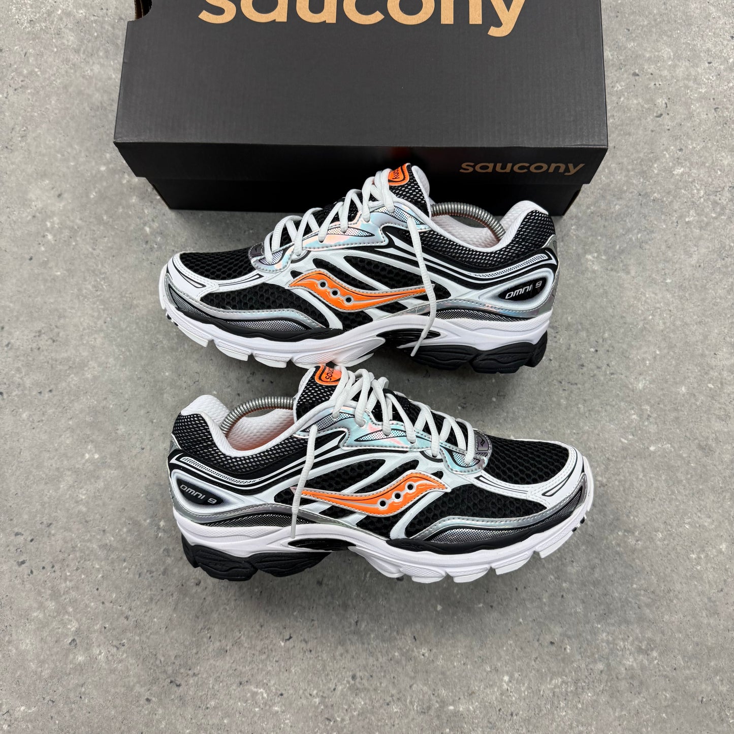 SAUCONY OMNI PRO GRID 9 - WHITE/V02