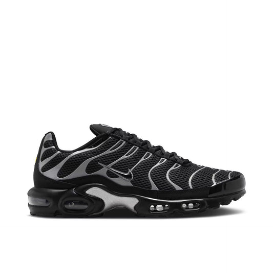 NIKE AIR MAX PLUS TNs - BLACK METALLIC SILVER REFLECTIVE