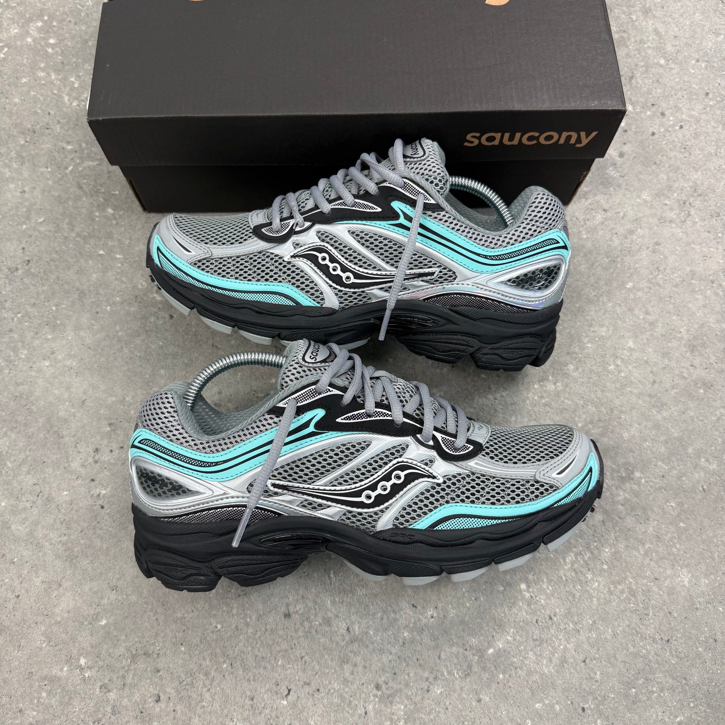 SAUCONY OMNI PRO GRID 9 - FOSSIL / SPLASH